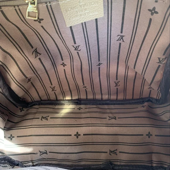 Designer-Inspired White Multicolor Backpack - Picture 7 of 10